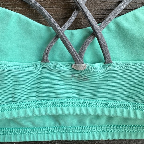 Lululemon Free To Be Bra Wild Mint & Grey Straps Grey size 8 - Picture 8 of 8